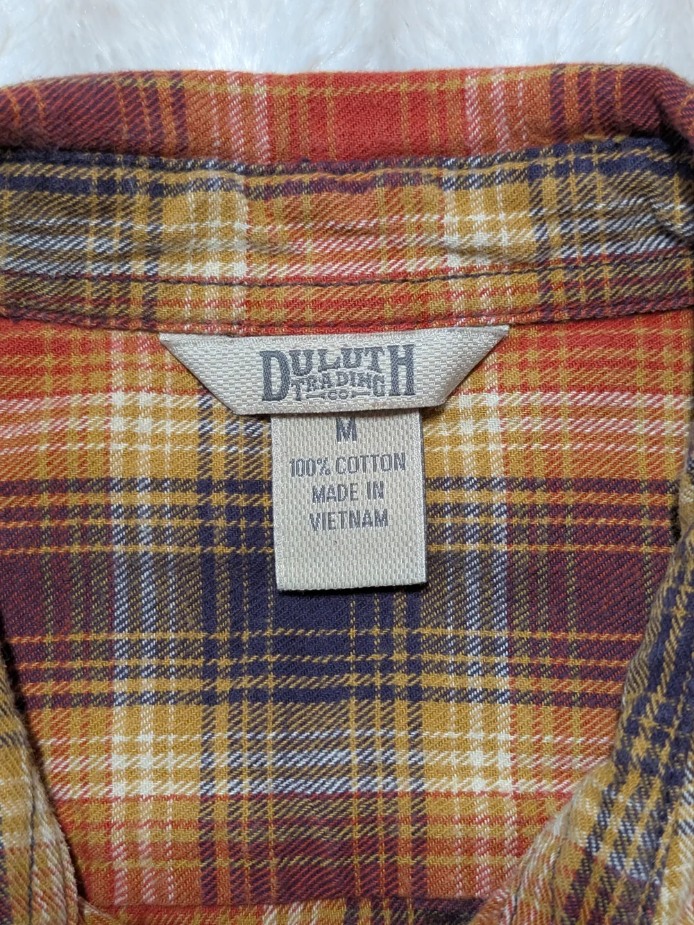 Duluth Women's Free Swingin' Flannel Size M
